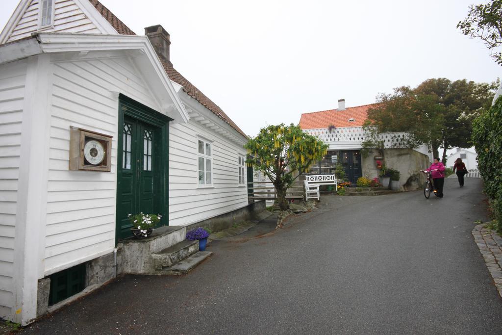 Apartment Old Town Skudeneshavn Номер фото